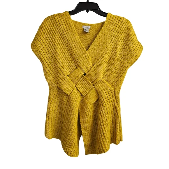 Mustard fashionable Top-NWOT-Size Small - Picture 6 of 13